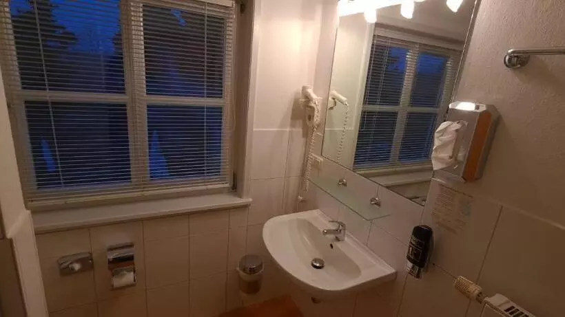 Hotelli Ephesus Am Weserwehr