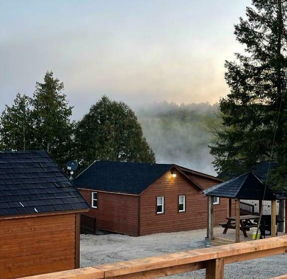 Отель Riverdale Resort