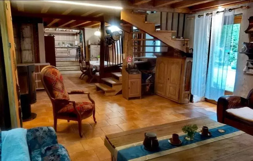 ペンション Chalet Alpin