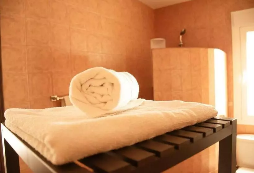 Majatalo Habitaciones Martín