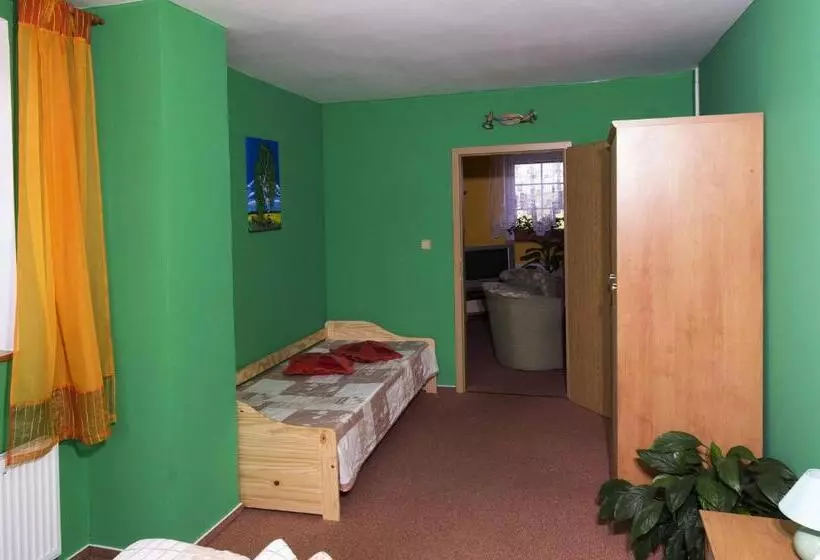 Majatalo Hostinec U Zlaté Lípy