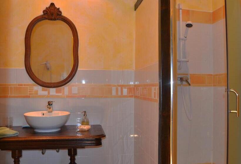 Пансион Le Clos Des Pommes