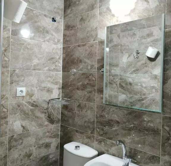 Retkeilymaja Zeytinada Pansiyon Ve Gozleme