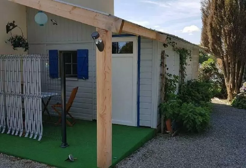 Aamiaismajoitus (B&B) Bungalow De Kermoal