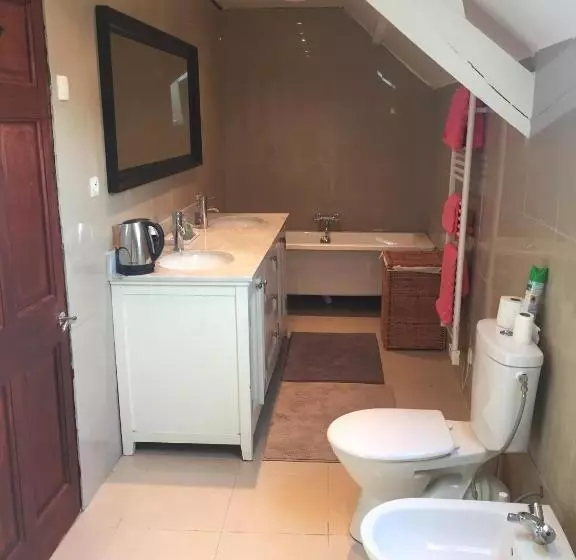 ベッドアンドブレックファースト Chez Thomas 7 Route Du Monde Ancien