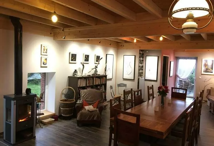 Aamiaismajoitus (B&B) Pierre De Lune
