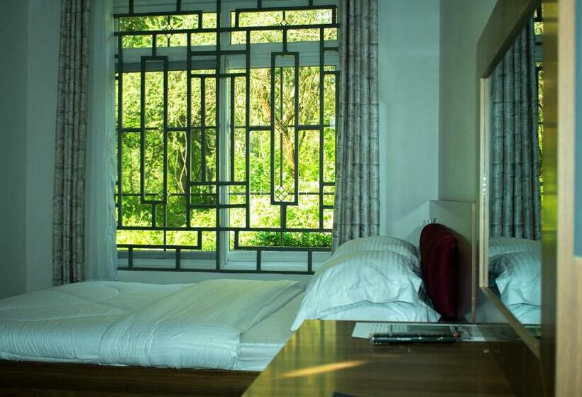 Mkomazi Hotels And Camps