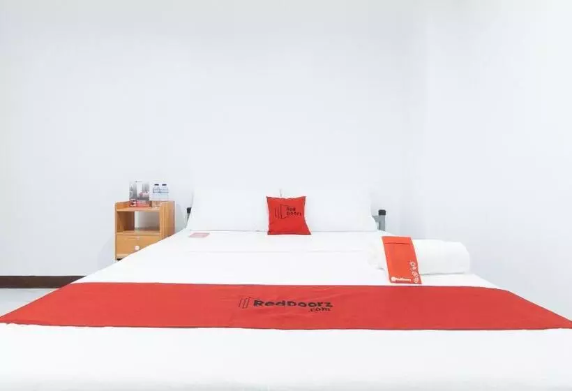 ホテル Reddoorz @ Catalina Pension House