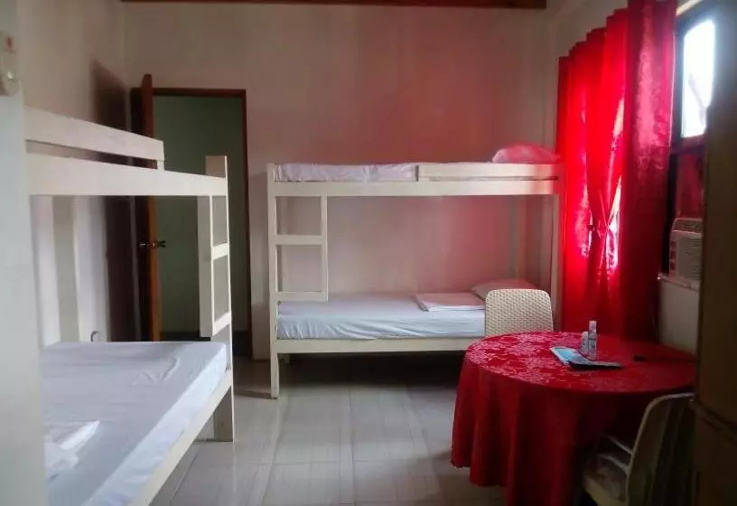 Majatalo Ellens Homestay