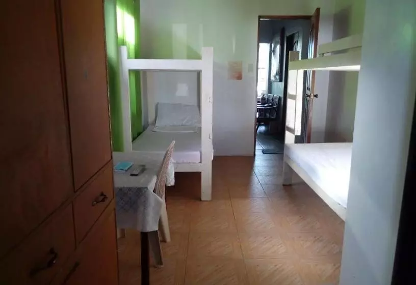 Majatalo Ellens Homestay