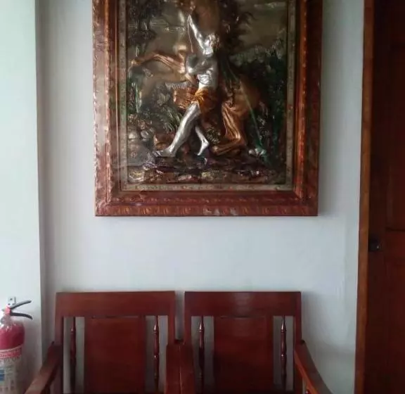 Majatalo Ellens Homestay