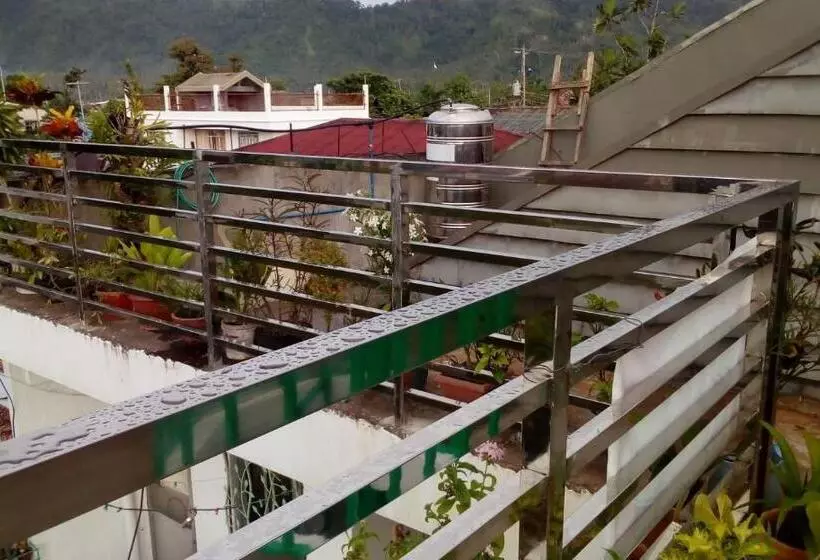 Majatalo Ellens Homestay