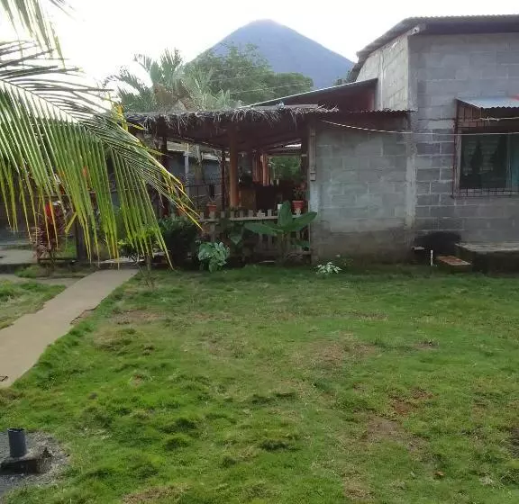 Majatalo Hostal Bullshark