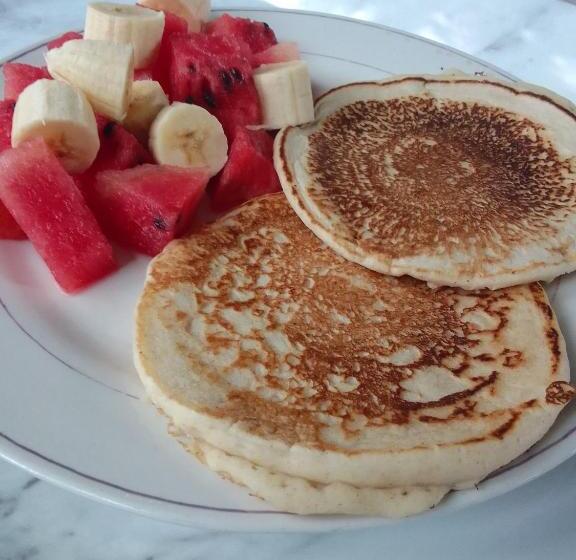 بنسيون Hostal Bullshark