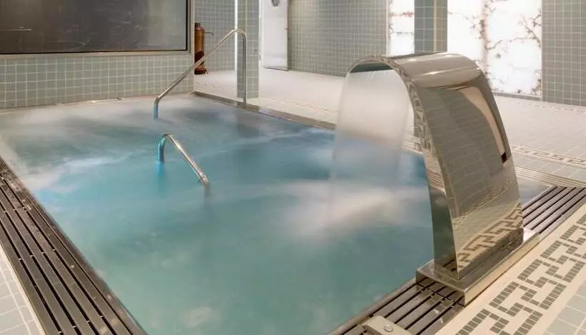 Hospedium Hotel La Lozana