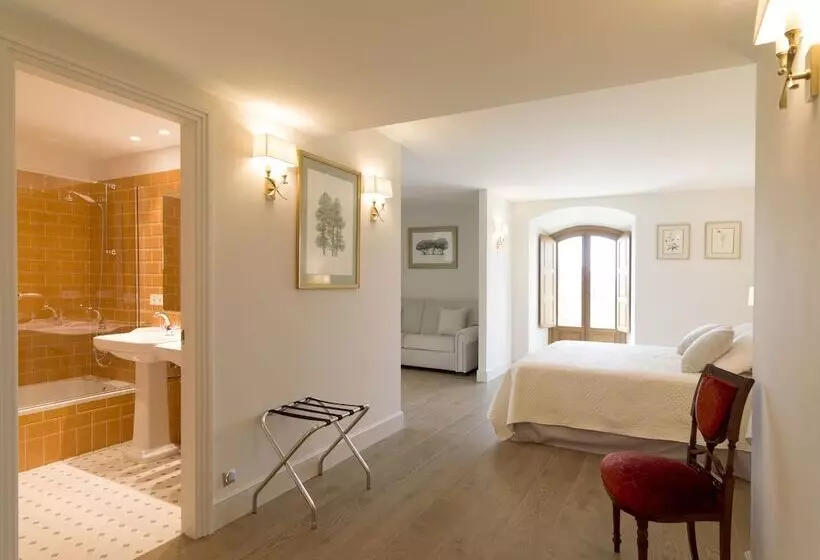 Hospedium Hotel La Lozana