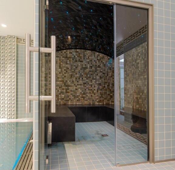 Hospedium Hotel La Lozana