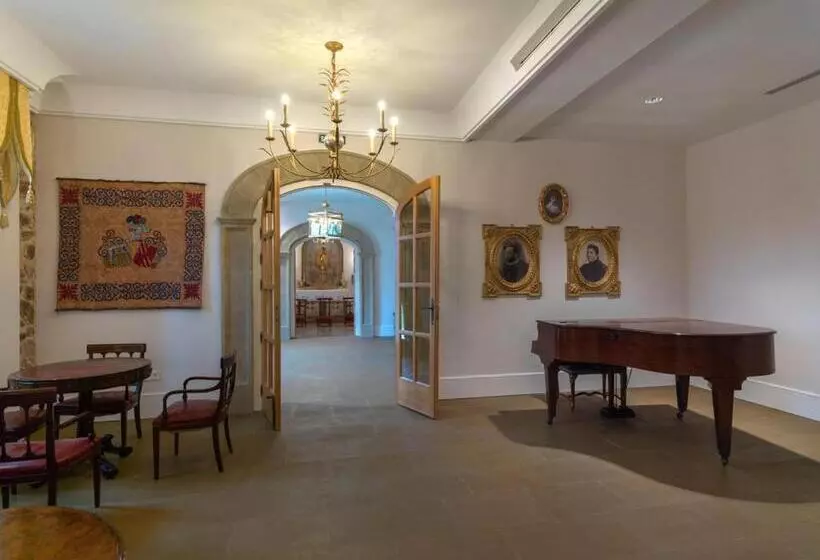 Hospedium Hotel La Lozana