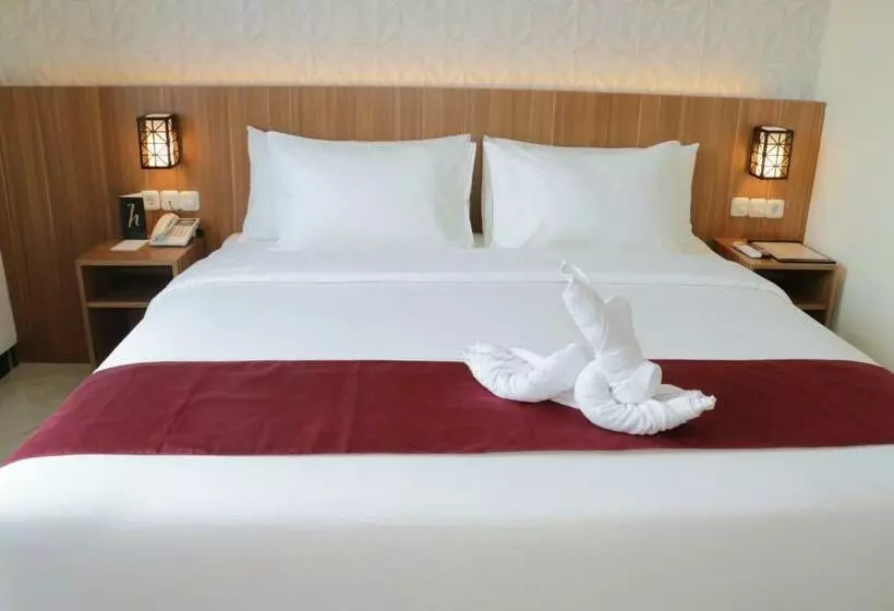 ホテル Horison Sentani