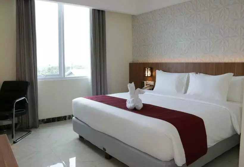 ホテル Horison Sentani