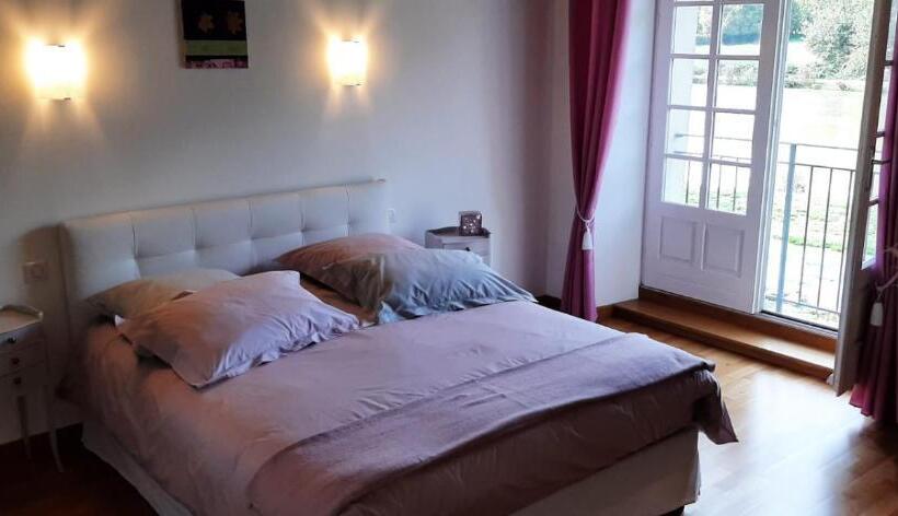 膳宿费 Domaine De La Basse Bobinière Gîte Et Chambres D Hôtes