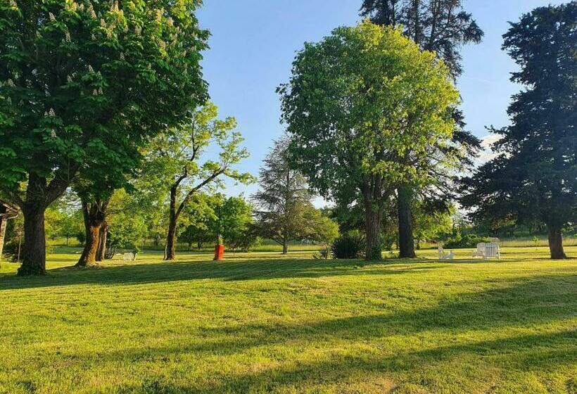 بنسيون La Quintarde