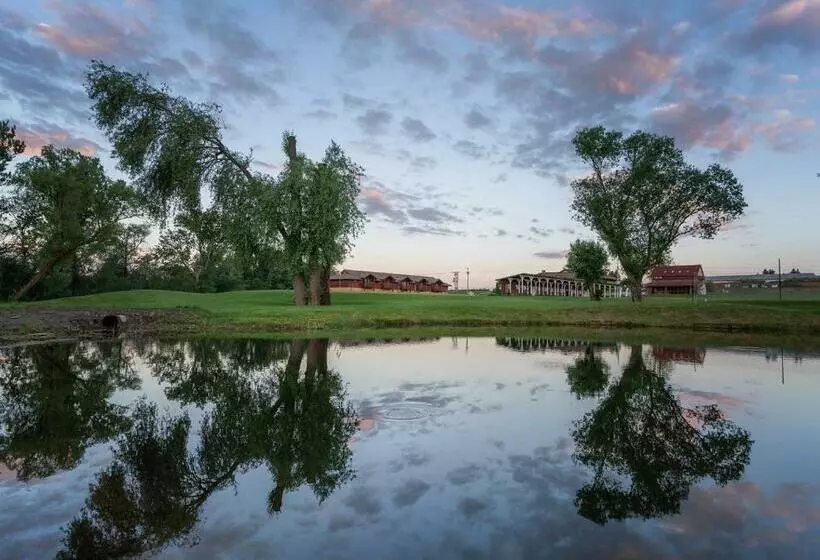 Majatalo Tri Duby Golf Apartments