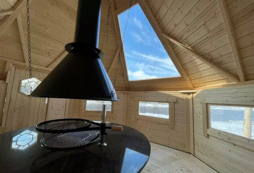 Lomakeskus Lapinkoski Salmon Lodges Simojoki   Simoriver