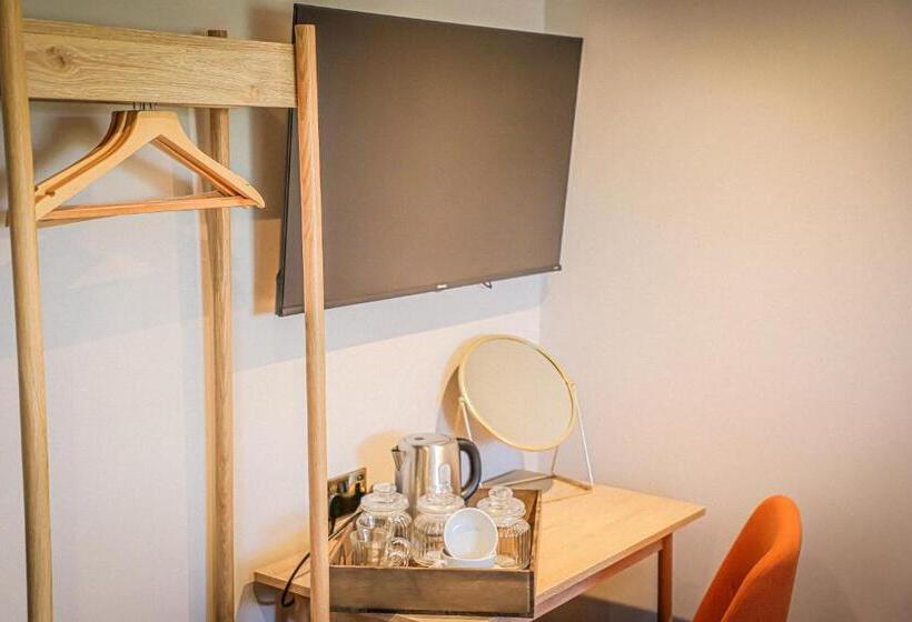 Общежитие Hope And Anchor