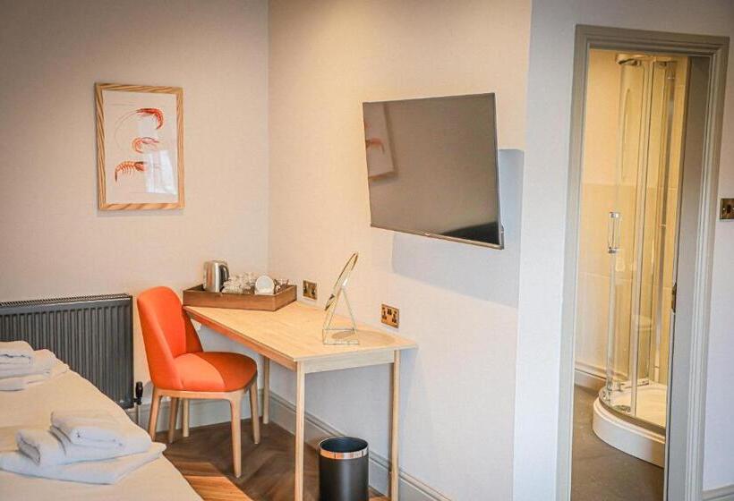 Общежитие Hope And Anchor