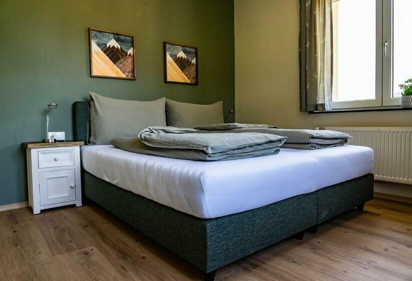 膳宿费 Die Hauswirtschaft