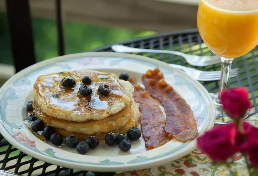 住宿加早餐 Chesterfield Inn