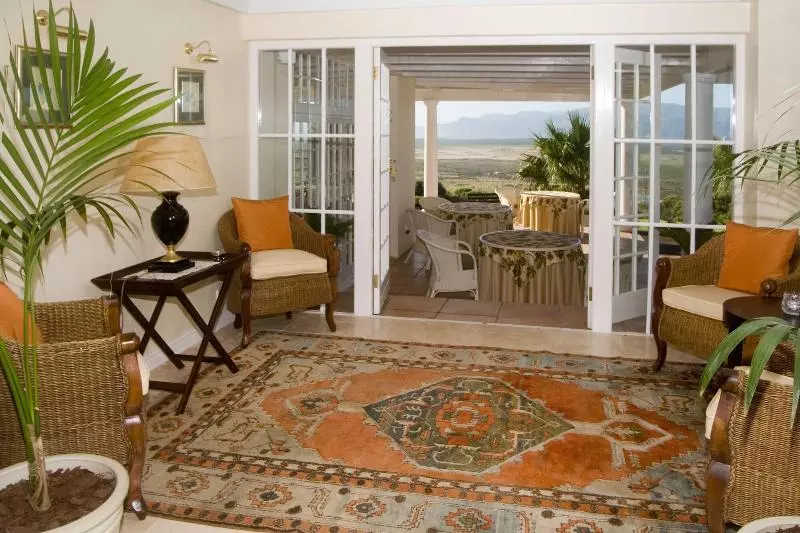 Bellavista Country Place