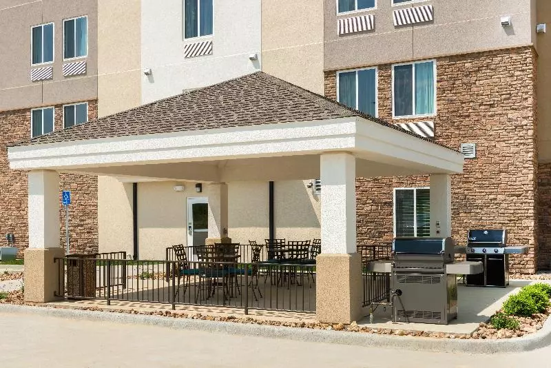 Candlewood Suites Columbia Hwy 63 & I 70, An Ihg