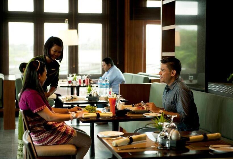 هتل Emerald Palace