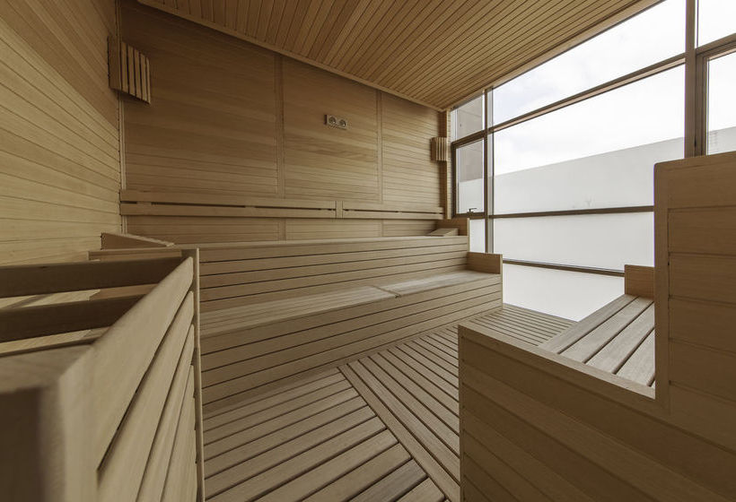 בית מלון כפרי Gloria Sports Arena