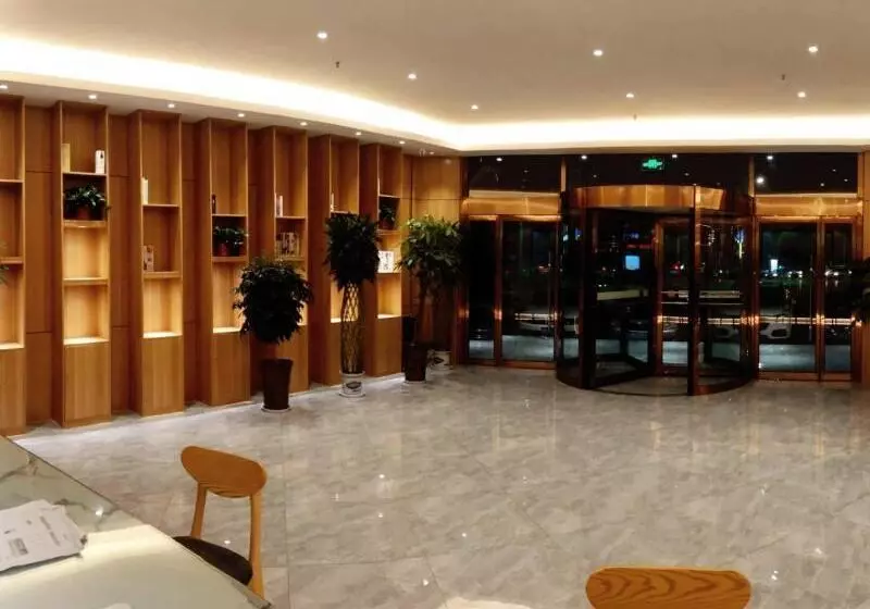 호텔 Greentree Inn Heze Railway Station