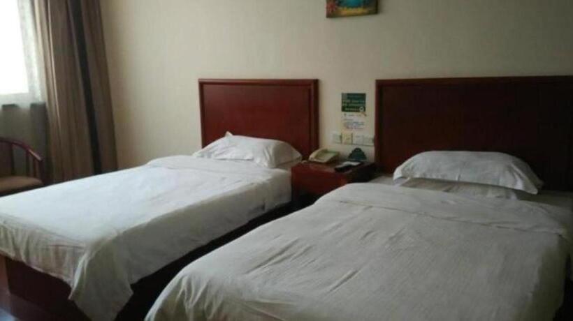Отель Greentree Inn Heze Railway Station