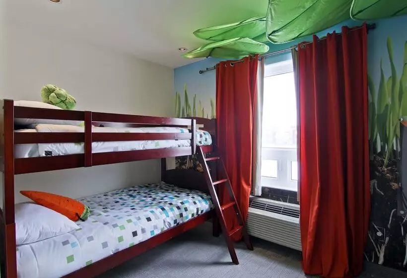 酒店 Home Inn & Suites Regina Airport