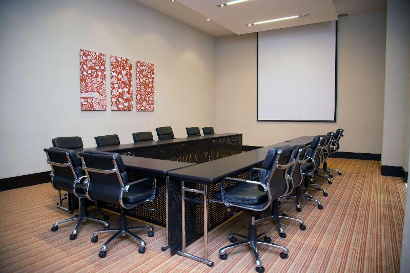 Hotel Hyatt Place Gurgaon Udyog Vihar