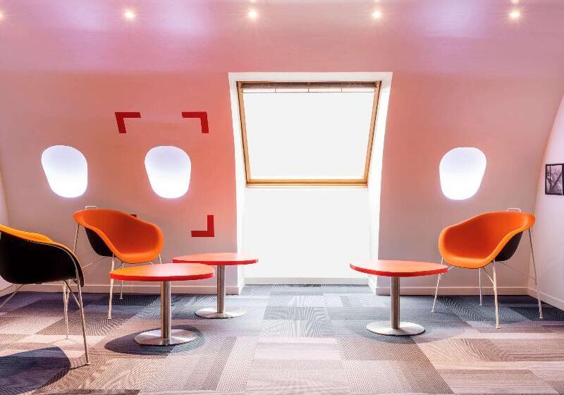 هتل Ibis Styles Paris Velizy