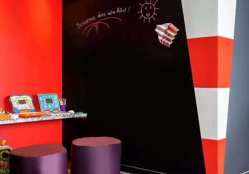 Hotel Ibis Styles Paris Velizy