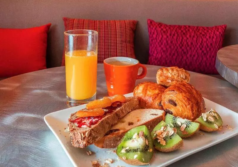 Hotel Ibis Styles Paris Velizy