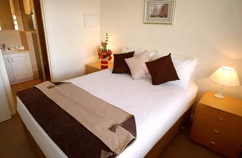 Отель Lakeside Apartments And River Resort Villas