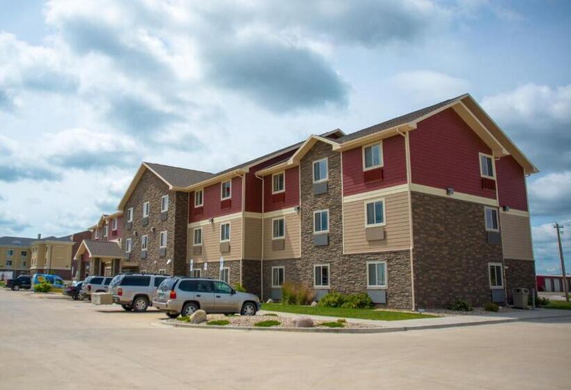 فندق Welcome Suites Minot