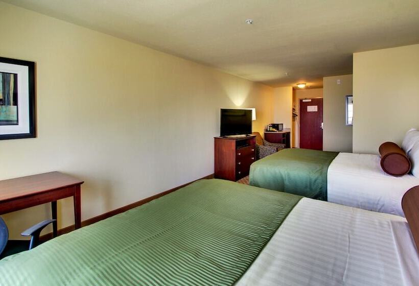 فندق Stanton Inn And Suites