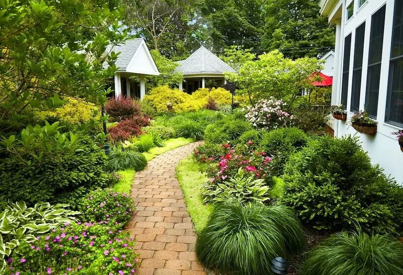 בית מלון כפרי The Mount Vernon Inn