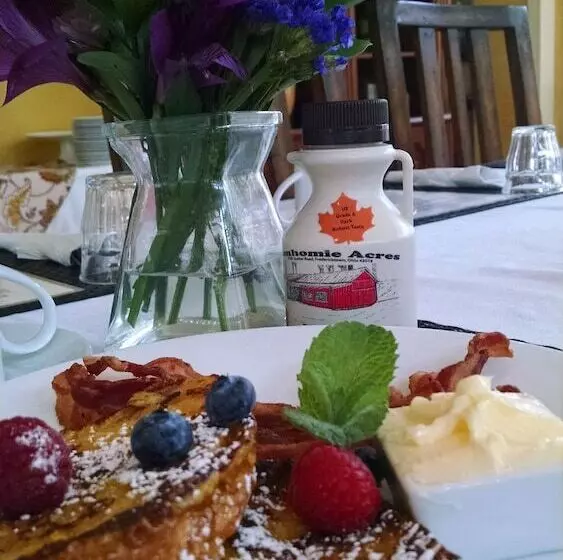 בית מלון כפרי The Mount Vernon Inn