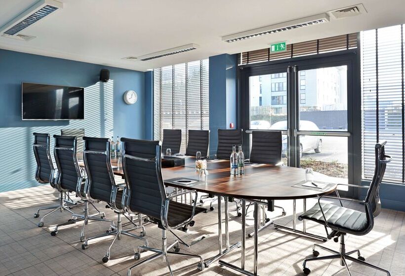 Village Hotel Edinburgh