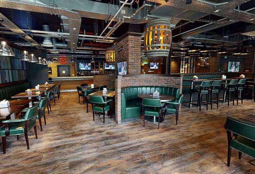 Village Hotel Edinburgh